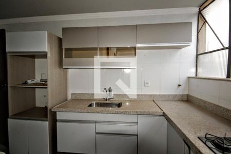 Cozinha de apartamento à venda com 3 quartos, 100m² em Sion, Belo Horizonte