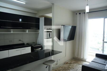 Sala de apartamento para alugar com 2 quartos, 58m² em Jardim Marilu, Cotia