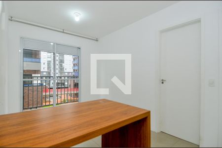 Sala de apartamento para alugar com 2 quartos, 38m² em Vila Augusta, Guarulhos