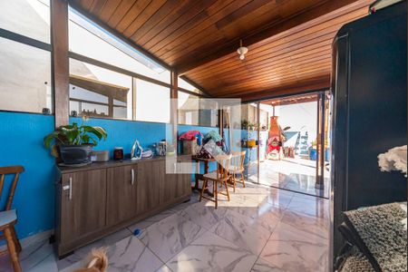 Apartamento à venda com 46m², 2 quartos e 1 vaga Apartamento à venda com 46m², 2 quartos e 1 vagaCobertura