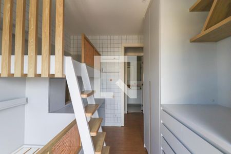 Quarto 1 de apartamento para alugar com 2 quartos, 80m² em Seminário, Curitiba