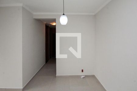 Sala de apartamento para alugar com 3 quartos, 64m² em Vila Graciosa, São Paulo