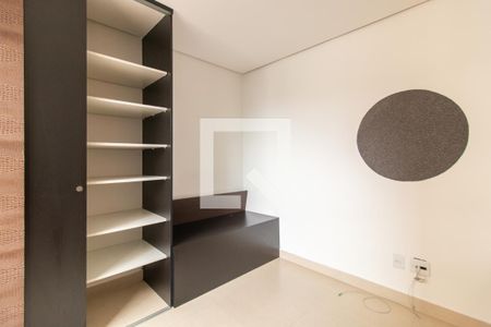 Sala/Quarto de kitnet/studio para alugar com 1 quarto, 25m² em Centro Histórico, Porto Alegre