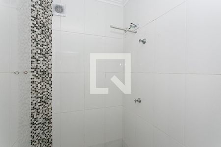 Banheiro de apartamento para alugar com 1 quarto, 30m² em Vila Marieta, São Paulo