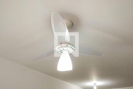 Detalhe Sala de apartamento para alugar com 2 quartos, 79m² em Flórida, Praia Grande