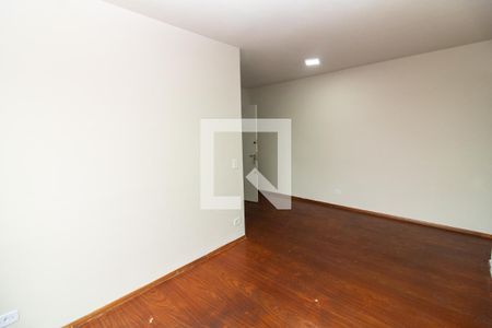 Sala de apartamento para alugar com 2 quartos, 60m² em Parque Pinheiros, Taboão da Serra