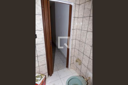 Banheiro de casa à venda com 3 quartos, 159m² em Vila Nogueira, Diadema