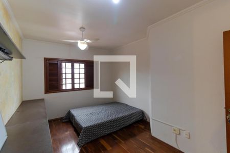 Casa para alugar com 200m², 3 quartos e 1 vaga Casa para alugar com 200m², 3 quartos e 1 vagaQuarto 02