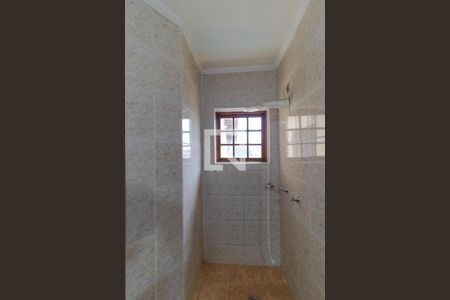 Casa para alugar com 200m², 3 quartos e 1 vaga Casa para alugar com 200m², 3 quartos e 1 vagaBanheiro da Suíte