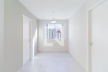 Sala de apartamento para alugar com 2 quartos, 35m² em Jardim Taquaral, São Paulo