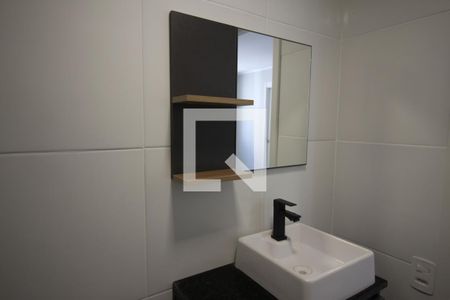 Banheiro de apartamento à venda com 2 quartos, 34m² em Socorro, São Paulo