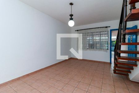 Sala de casa para alugar com 2 quartos, 160m² em Santo Amaro, São Paulo