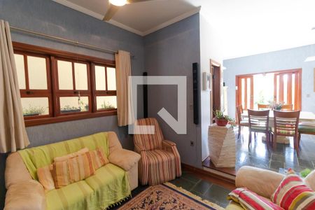 Casa de condomínio à venda com 298m², 6 quartos e sem vaga