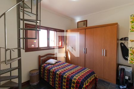 Casa de condomínio à venda com 298m², 6 quartos e sem vaga Casa de condomínio à venda com 298m², 6 quartos e sem vagaQuarto 01