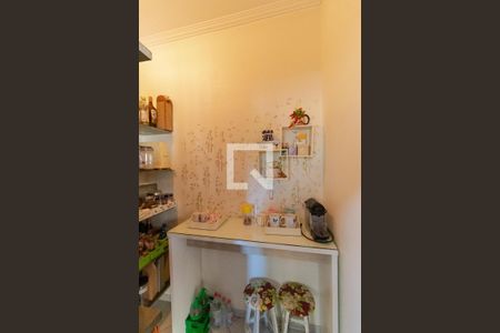 Casa de condomínio à venda com 298m², 6 quartos e sem vaga Casa de condomínio à venda com 298m², 6 quartos e sem vagaDespensa