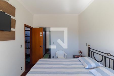 Casa de condomínio à venda com 298m², 6 quartos e sem vaga Casa de condomínio à venda com 298m², 6 quartos e sem vagaSuíte