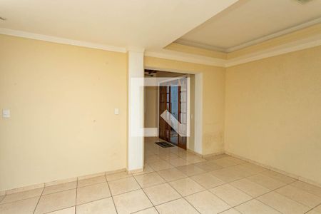 Sala 1 de casa para alugar com 4 quartos, 200m² em Vila Nogueira, Diadema
