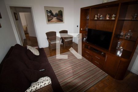 Sala de casa à venda com 3 quartos, 260m² em Vila Mariana, São Paulo