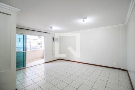 Sala de apartamento para alugar com 3 quartos, 195m² em Centro, Nova Iguaçu