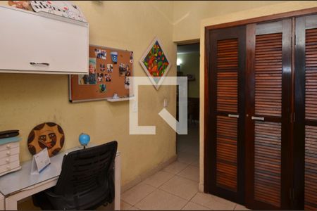 Quarto 1 de casa de condomínio à venda com 3 quartos, 98m² em Vargem Pequena, Rio de Janeiro