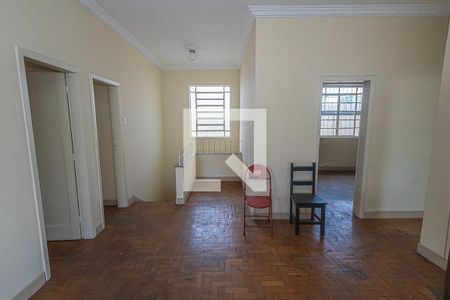 Casa para alugar com 130m², 3 quartos e 2 vagasSala