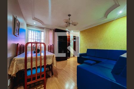 Sala de apartamento para alugar com 3 quartos, 70m² em Jardim Planalto, Goiânia