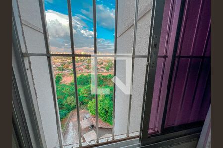 Vista da Sala de apartamento para alugar com 3 quartos, 70m² em Jardim Planalto, Goiânia