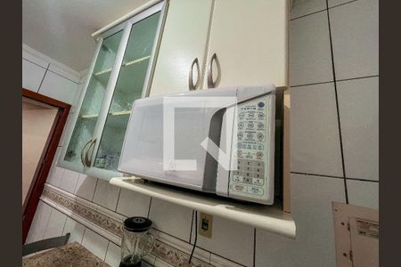 Detalhe da cozinha de apartamento para alugar com 3 quartos, 70m² em Jardim Planalto, Goiânia