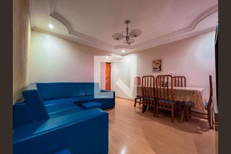 Sala de apartamento para alugar com 3 quartos, 70m² em Jardim Planalto, Goiânia