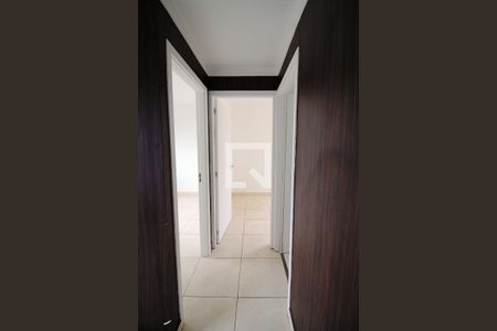 Corredor de apartamento para alugar com 2 quartos, 40m² em Jardim Umarizal, São Paulo