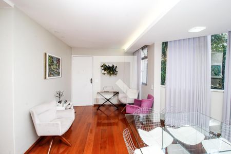 Sala de apartamento à venda com 3 quartos, 180m² em Coracao de Jesus, Belo Horizonte