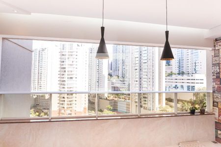 Varanda de apartamento à venda com 3 quartos, 113m² em Vila da Serra, Nova Lima