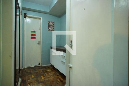 Corredor de apartamento à venda com 2 quartos, 44m² em Protásio Alves, Porto Alegre