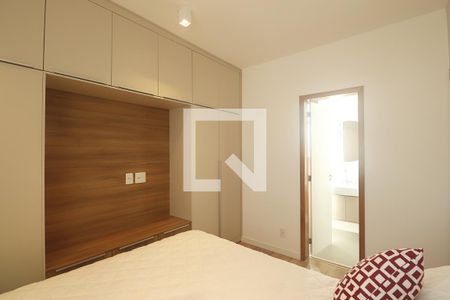 Suíte - Quarto 1 de apartamento à venda com 2 quartos, 62m² em Vila Alpina, Santo André