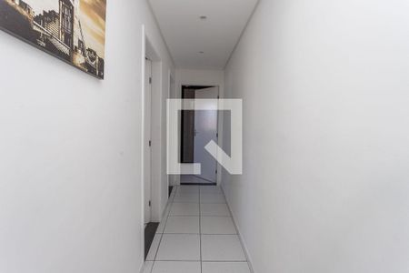 Corredor  de apartamento à venda com 2 quartos, 57m² em Centro, Diadema