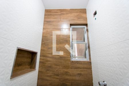 Banheiro de casa para alugar com 1 quarto, 20m² em Vila Humaitá, Santo André