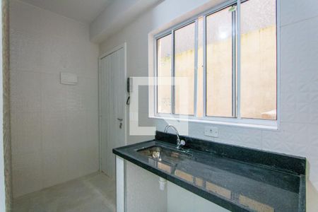 Cozinha de casa para alugar com 1 quarto, 20m² em Vila Humaitá, Santo André