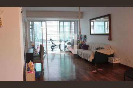 Sala 2 de apartamento à venda com 3 quartos, 160m² em Bela Vista, São Paulo