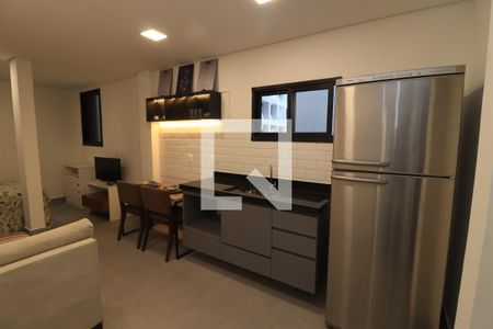 Cozinha de kitnet/studio para alugar com 0 quarto, 28m² em Vila Matilde, São Paulo