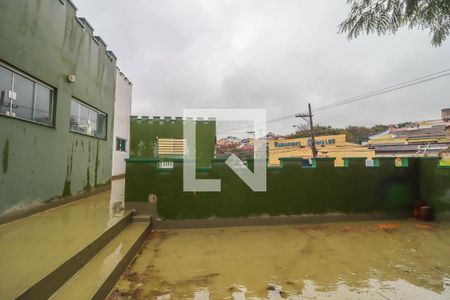 Casa à venda com 351m², 2 quartos e 4 vagas Casa à venda com 351m², 2 quartos e 4 vagasQuintal