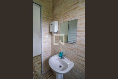 Casa à venda com 351m², 2 quartos e 4 vagas Casa à venda com 351m², 2 quartos e 4 vagasBanheiro