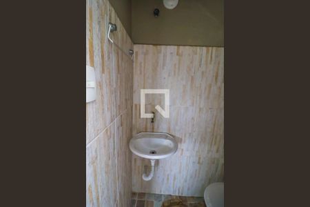 Casa à venda com 351m², 2 quartos e 4 vagas Casa à venda com 351m², 2 quartos e 4 vagasBanheiro