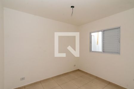 Quarto 1 de kitnet/studio para alugar com 2 quartos, 43m² em Jardim Tranqüilidade, Guarulhos