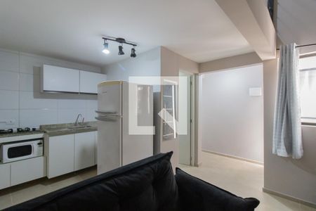 Sala de apartamento para alugar com 1 quarto, 40m² em Jardim Santa Barbara, Guarulhos