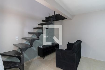 Sala de apartamento para alugar com 1 quarto, 40m² em Jardim Santa Barbara, Guarulhos