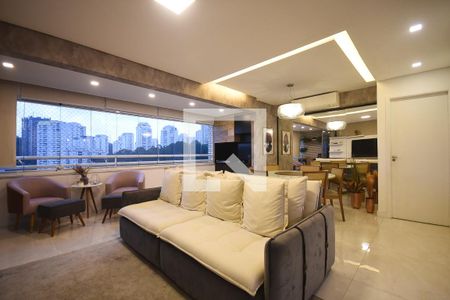 Sala de apartamento para alugar com 3 quartos, 126m² em Vila Andrade, São Paulo