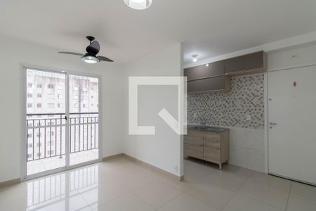 Sala de apartamento para alugar com 3 quartos, 55m² em Cocaia, Guarulhos