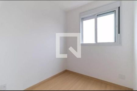 Apartamento à venda com 2 quartos, 34m² em Cambuci, São Paulo