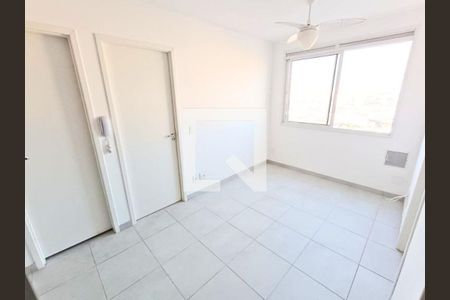 Apartamento à venda com 2 quartos, 34m² em Cambuci, São Paulo