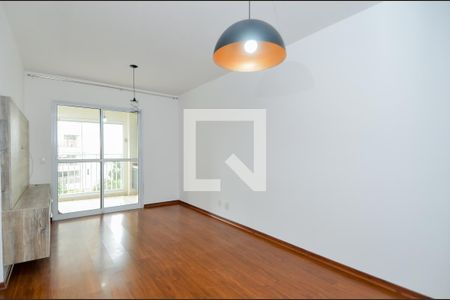 Sala de apartamento para alugar com 3 quartos, 75m² em Vila Augusta, Guarulhos